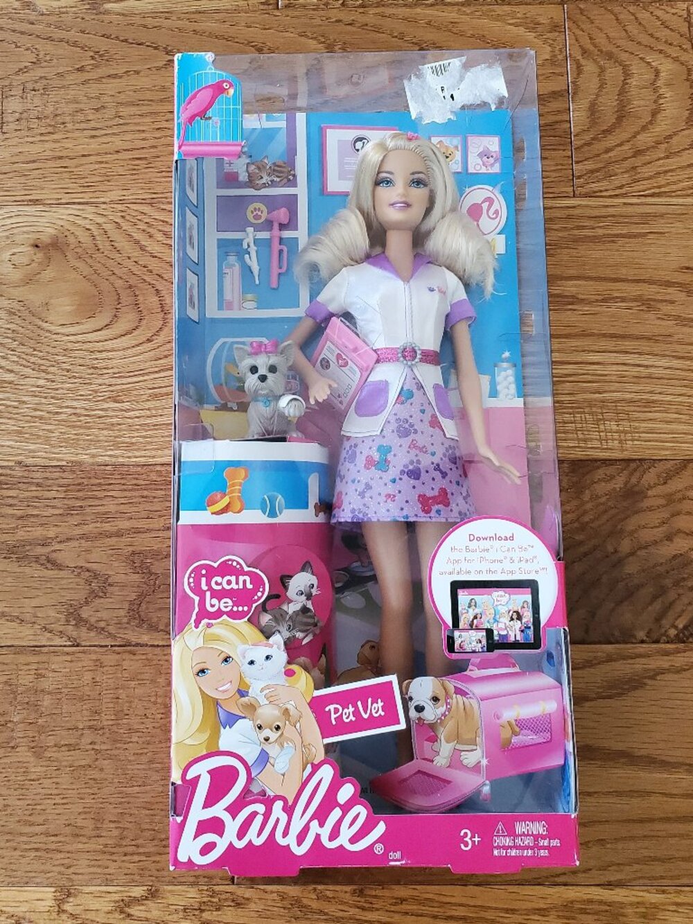 2011 Barbie I Can Be... Pet Vet W3740